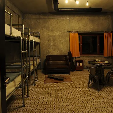 Role Street Hostel-3